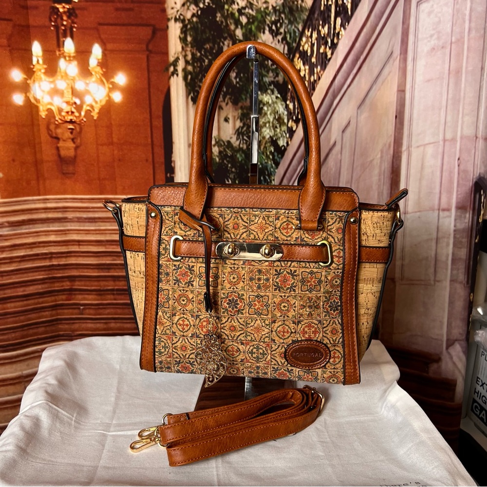 NWOT Portugal BoHo Brown Patterned Handbag Crossbody Bag, new condition